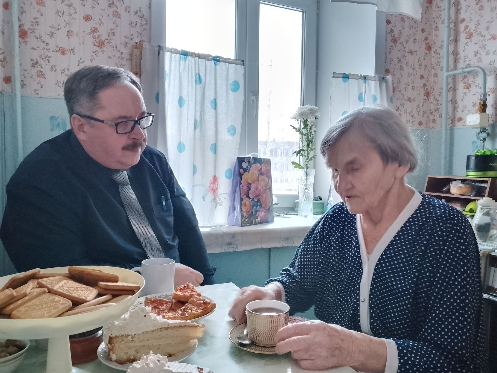95 лет — это возраст мудрости, всеобщего уважения и почета!.