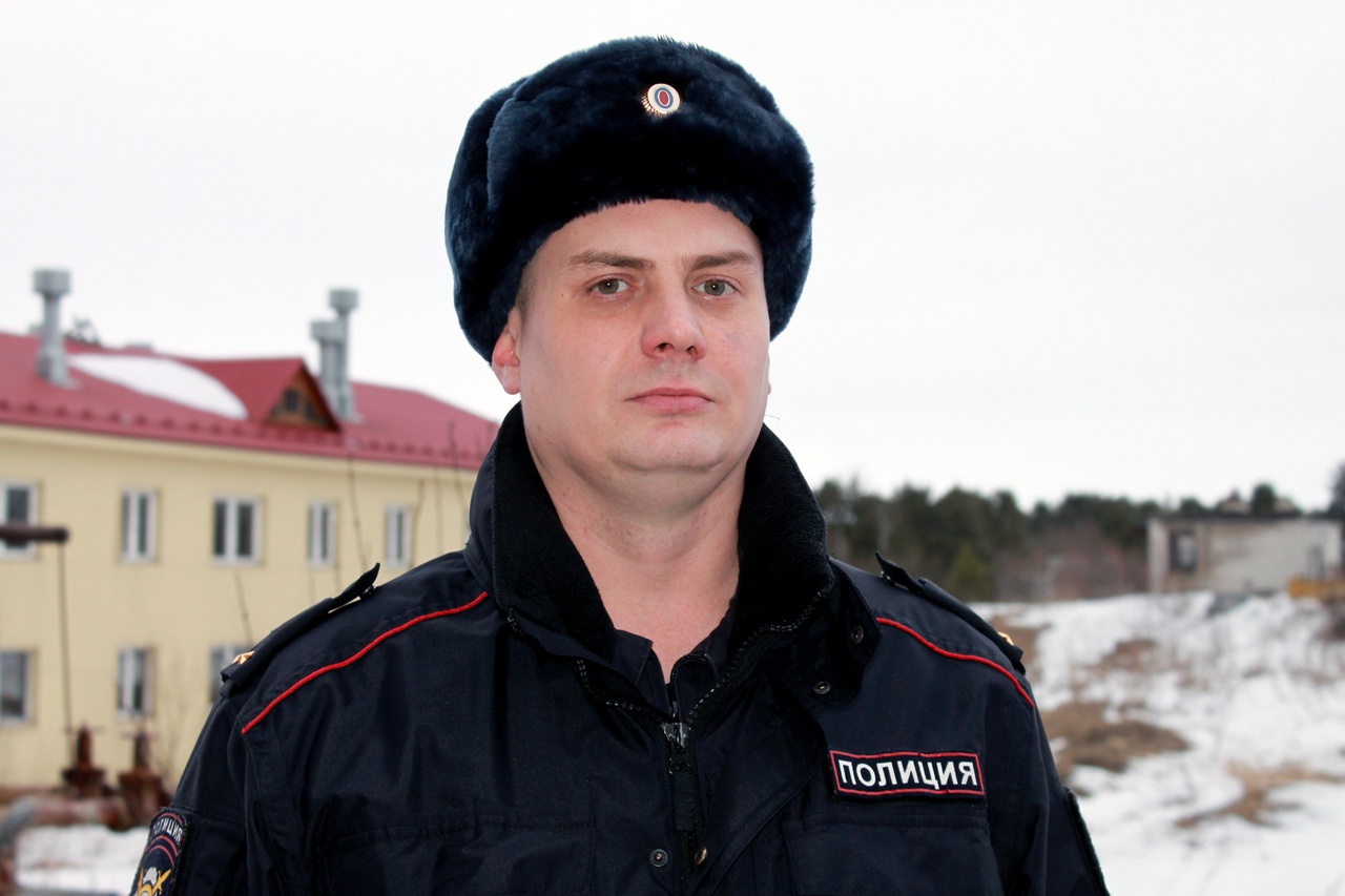 В Онежском округе Архангельской области участковый уполномоченный полиции задержал подозреваемого в совершении тяжкого преступления.