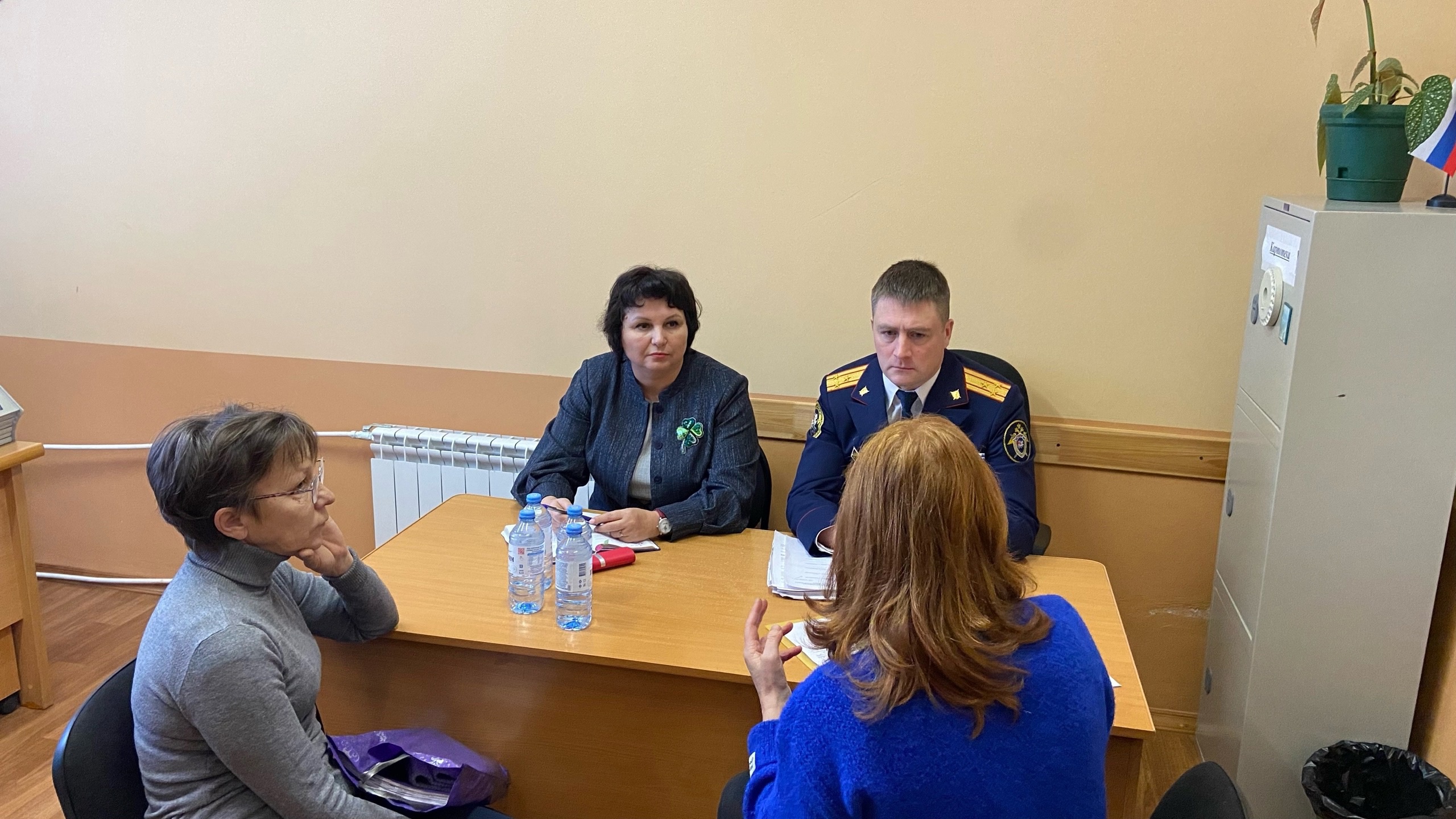 Личный прием граждан в Покровском.